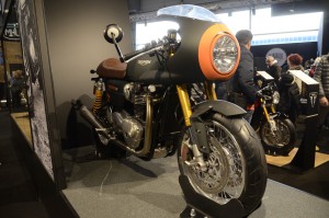 thruxton R_003