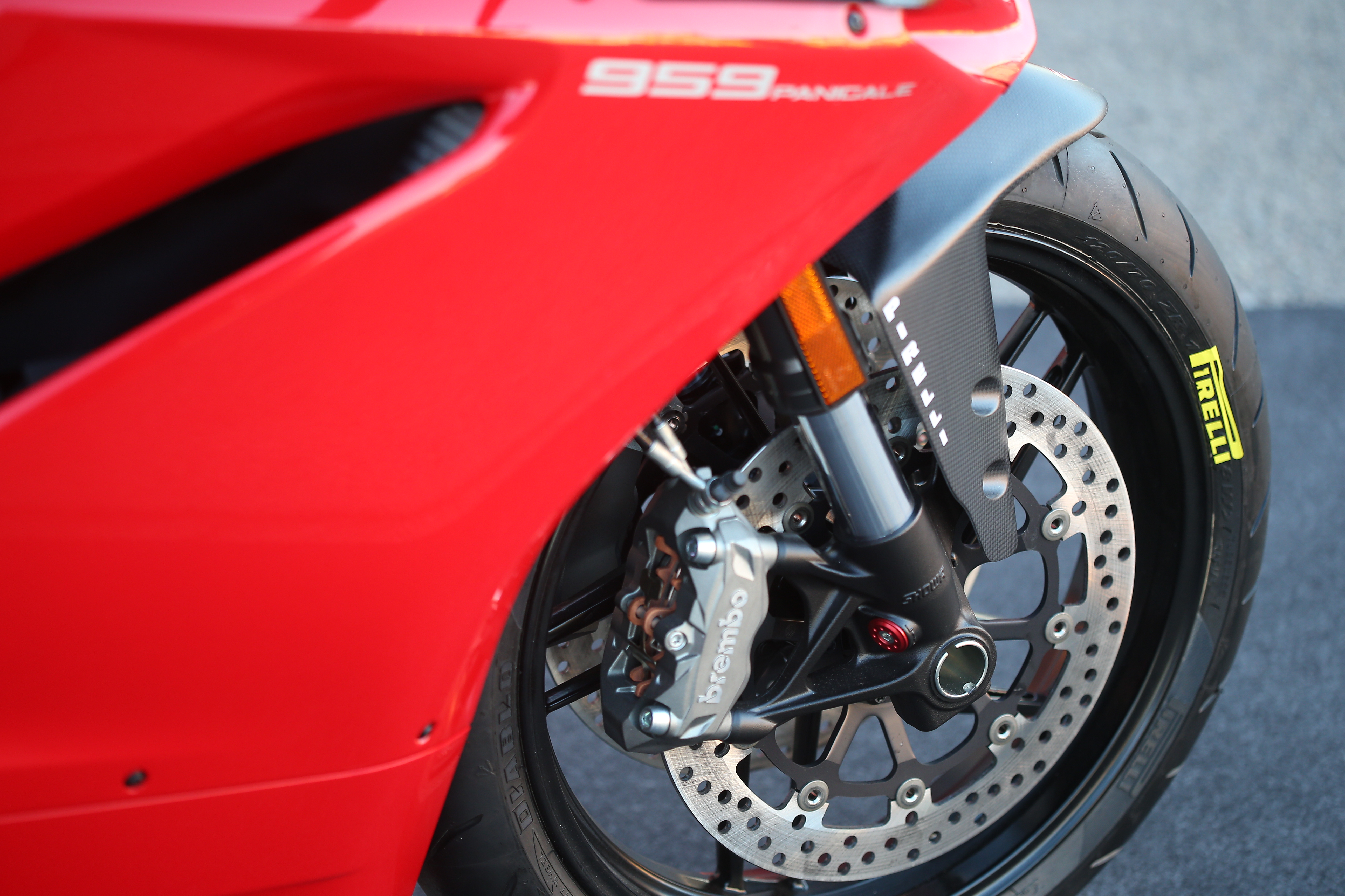 959-panigale-2