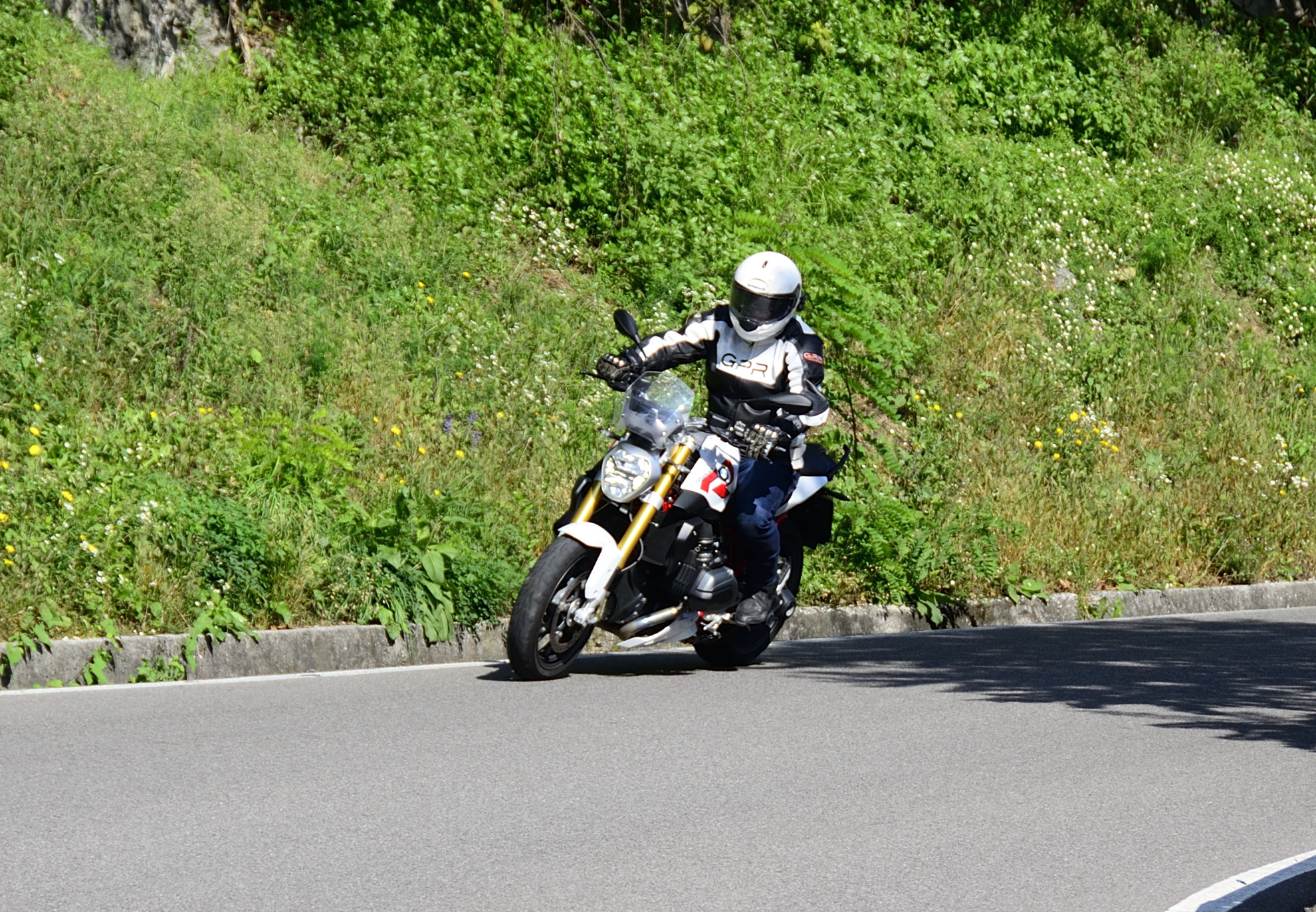 bmwr1200r_012