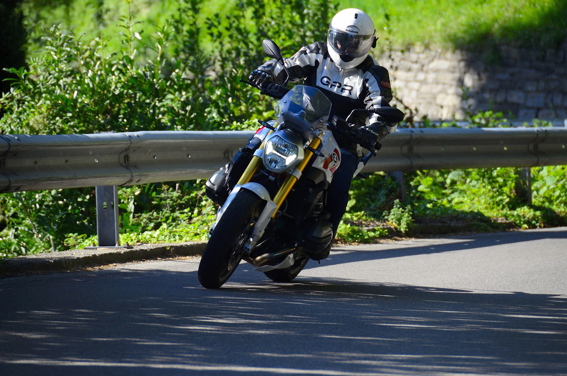 bmwr1200r_016