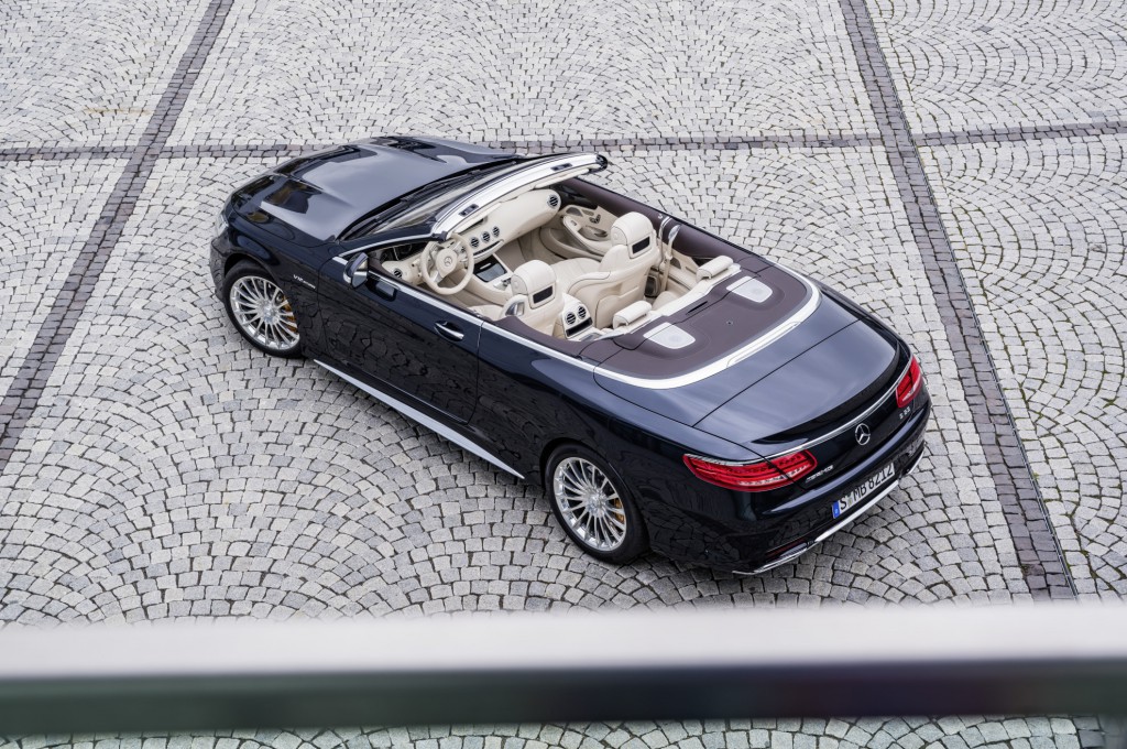 Mercedes-AMG S 65 Cabrio, Exterieur: Anthrazithblau,Interieur: Leder Porzellan exterior: anthracite blue, interior: leather porcelaine