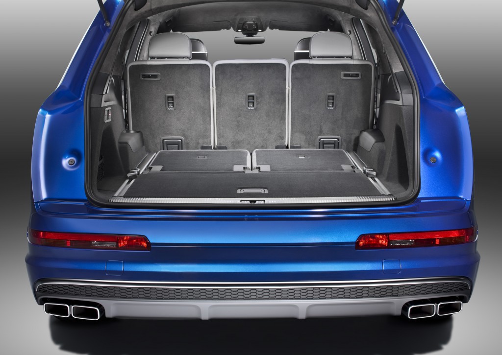 Luggage compartment,  Colour: Sepang Blue