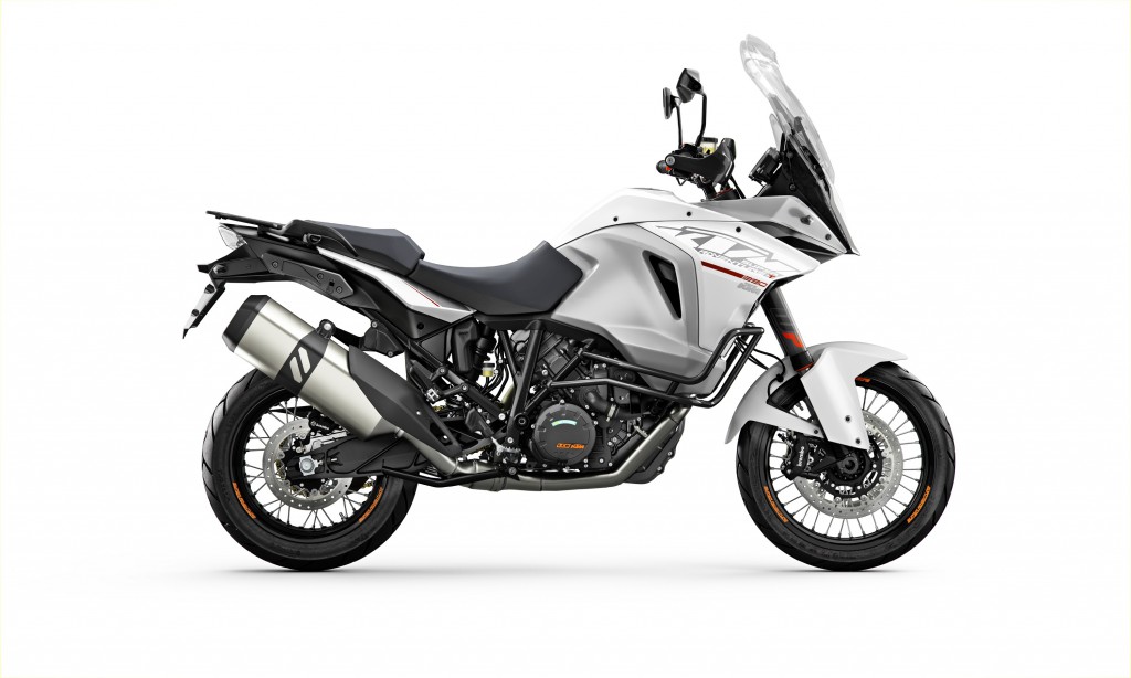 KTM 1290 SUPER ADVENTURE T_90