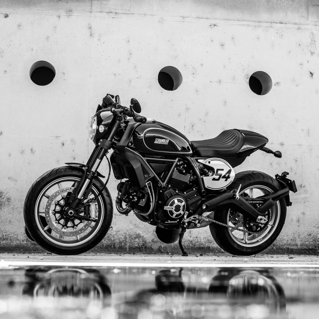 15 DUCATI SCRAMBLER CAFE RACER