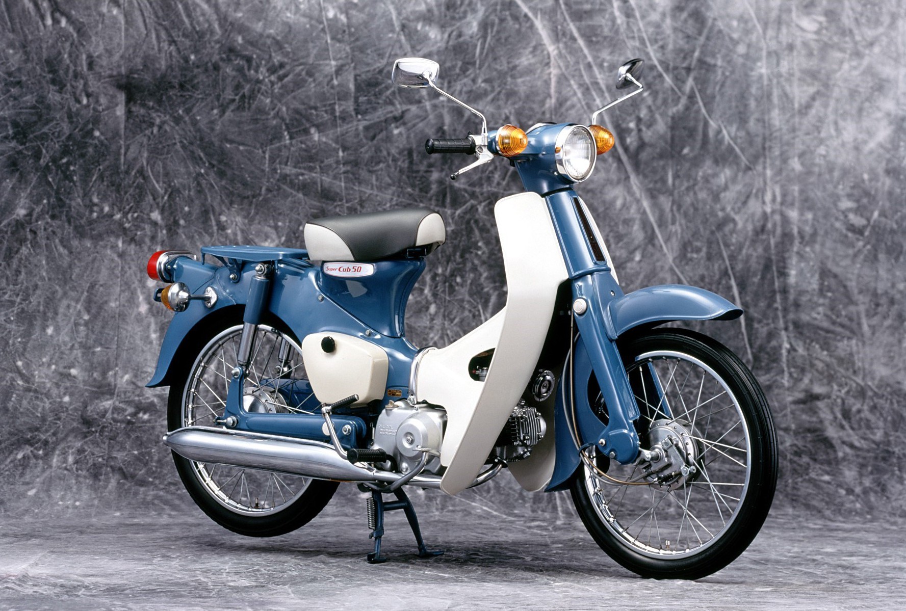 Honda Celebrates 100 Million Unit Global Production Milestone for Super Cub Series Motorcycles