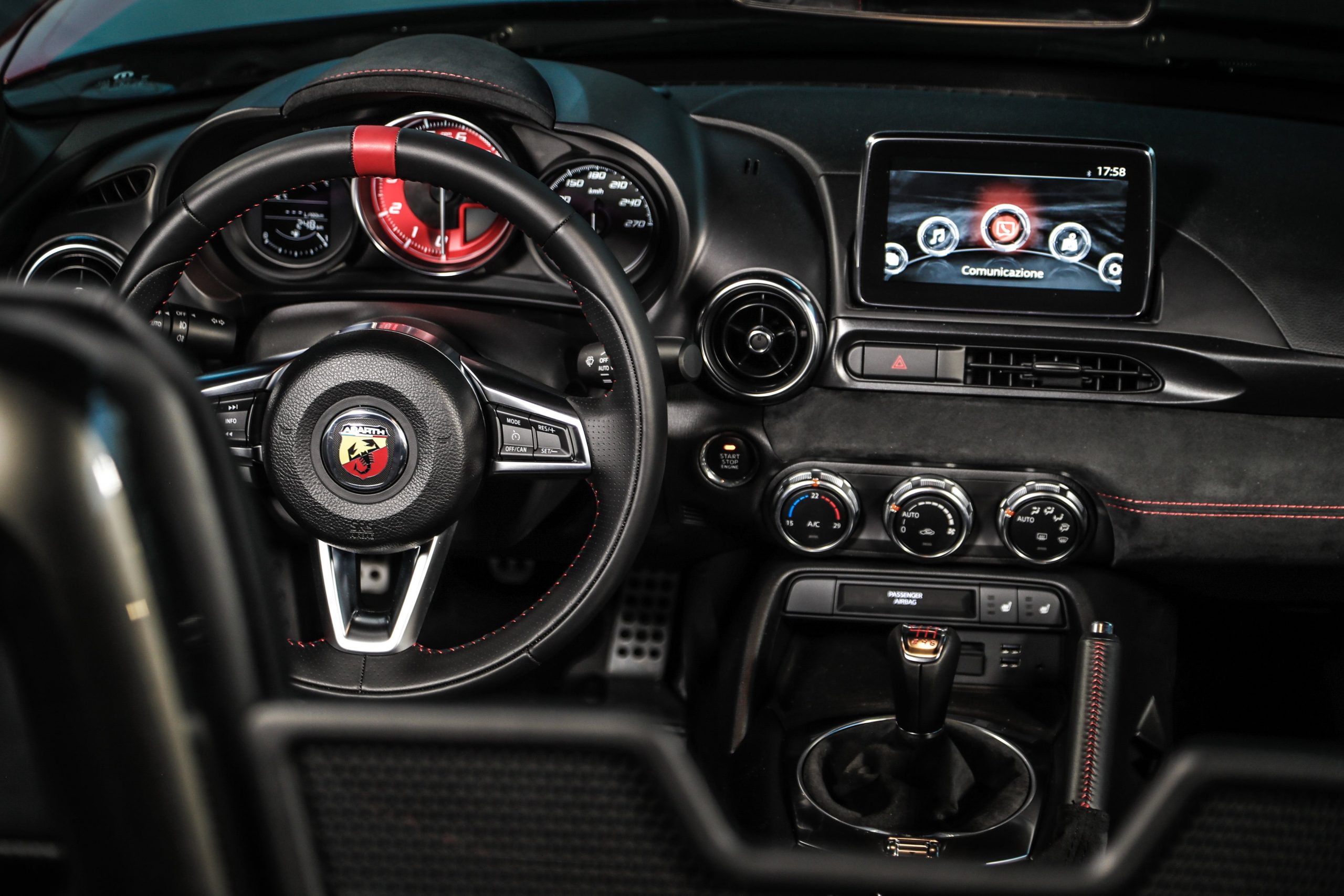 Abarth 124 Rally Tribute (34)