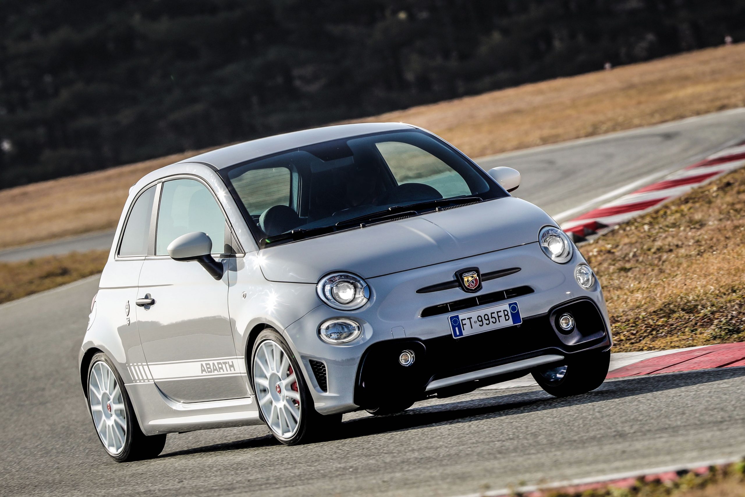 abarth-595-esseesse-1-