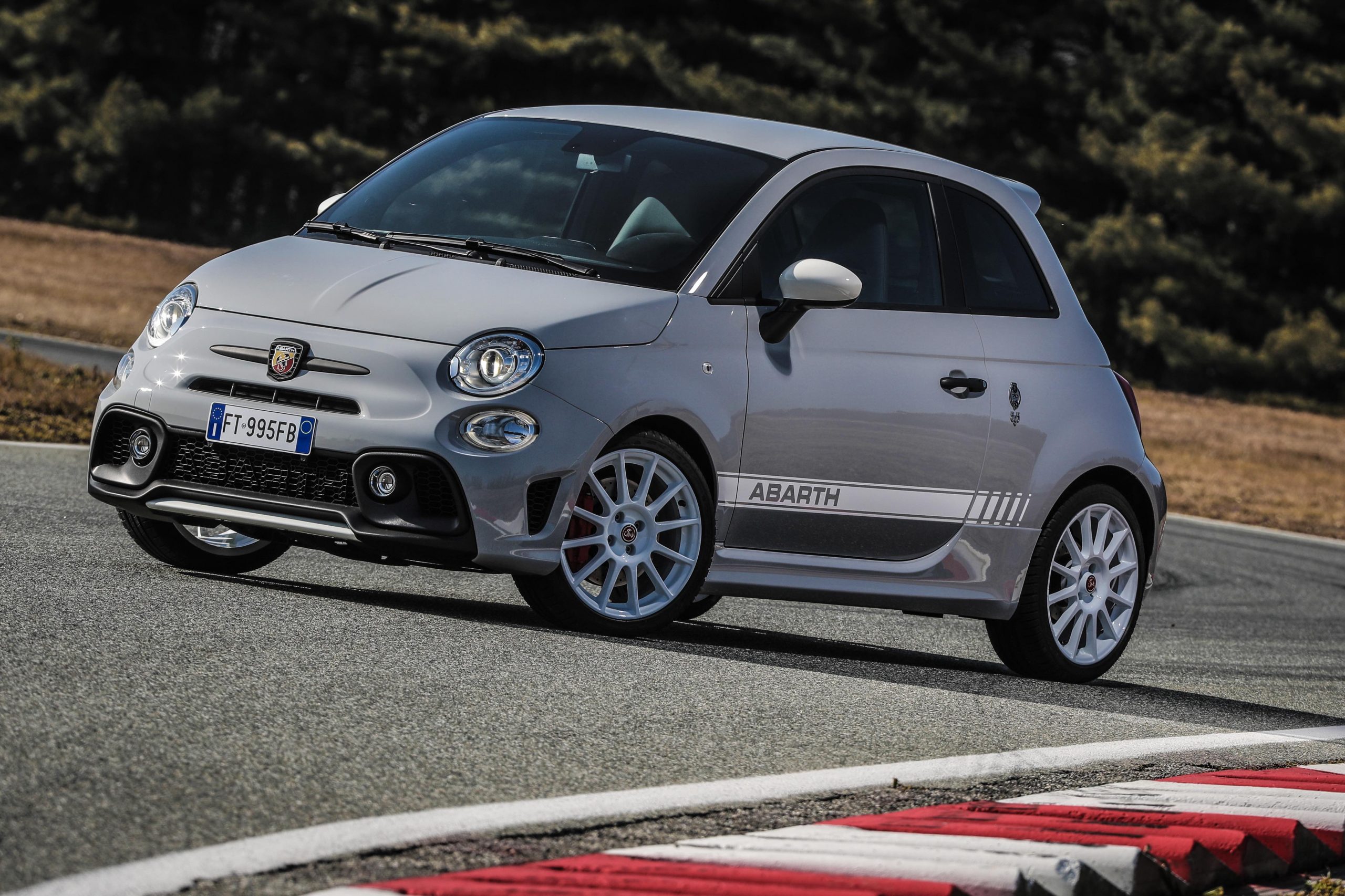abarth-595-esseesse-5-