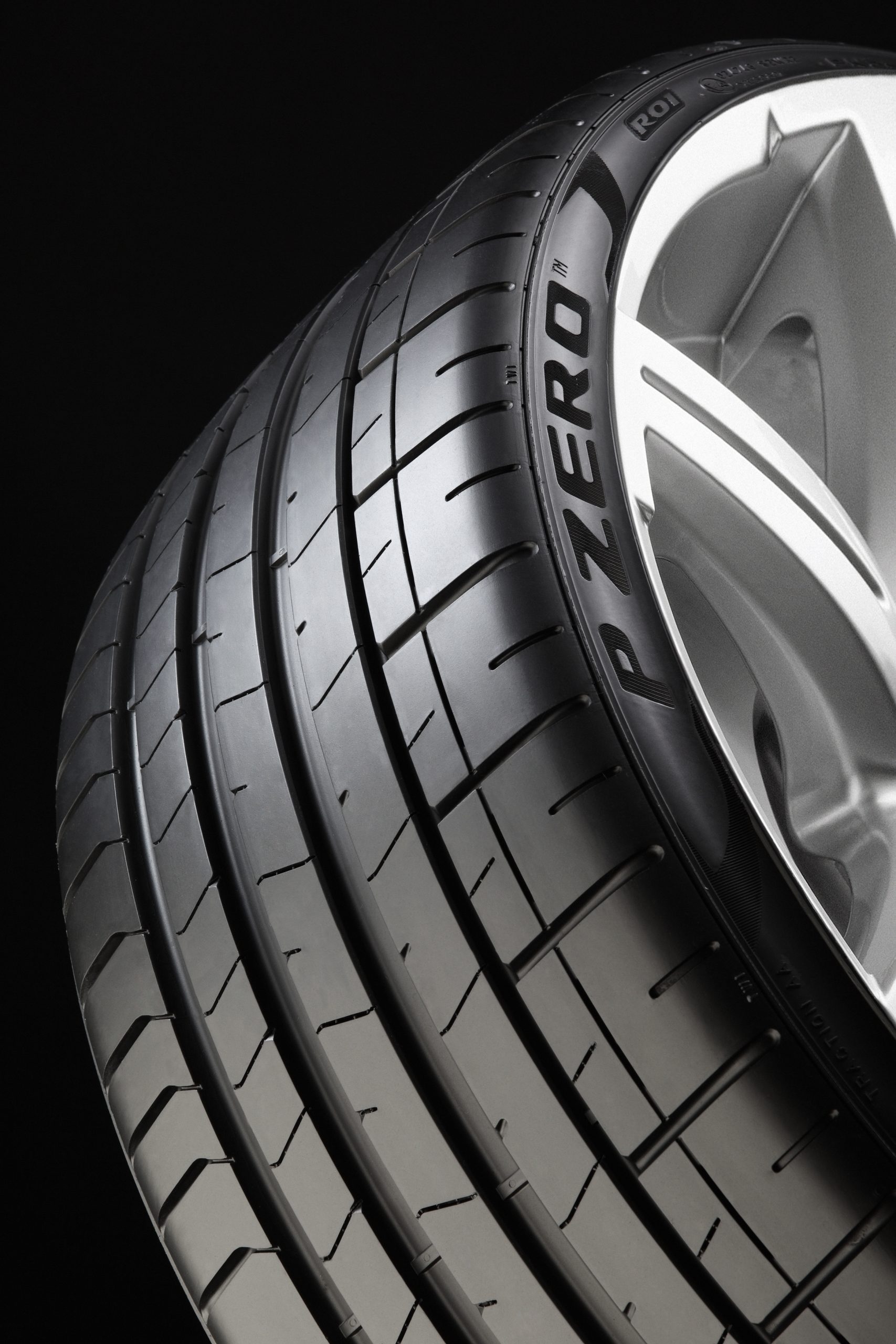 Pirelli P Zero (2) - WheelsMag