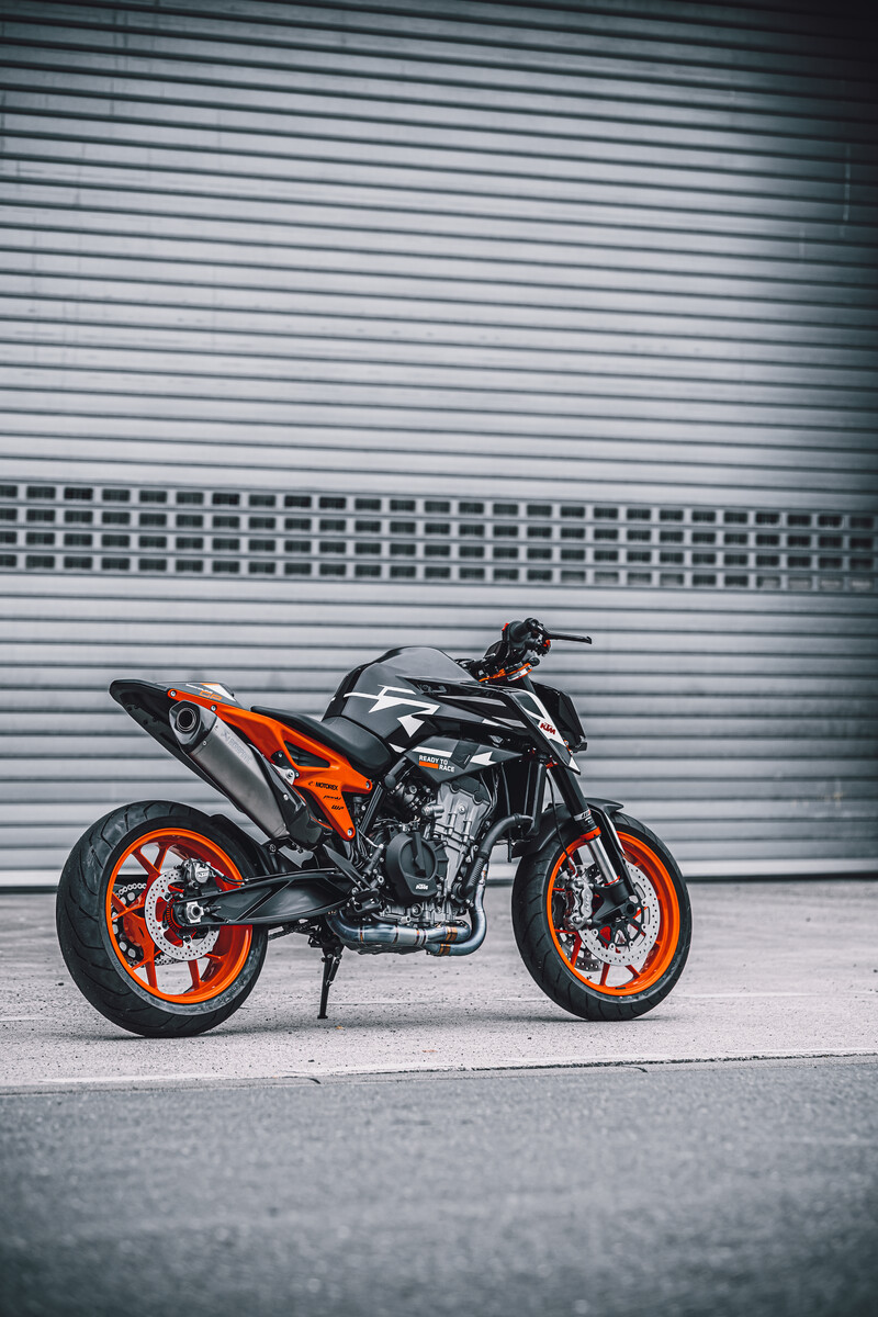 2023 KTM 890 DUKE GP-1