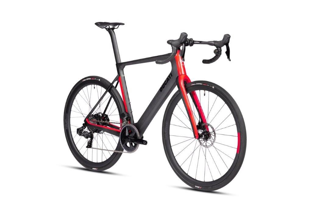 Ducati-Futa-AXS-_3-4-ant