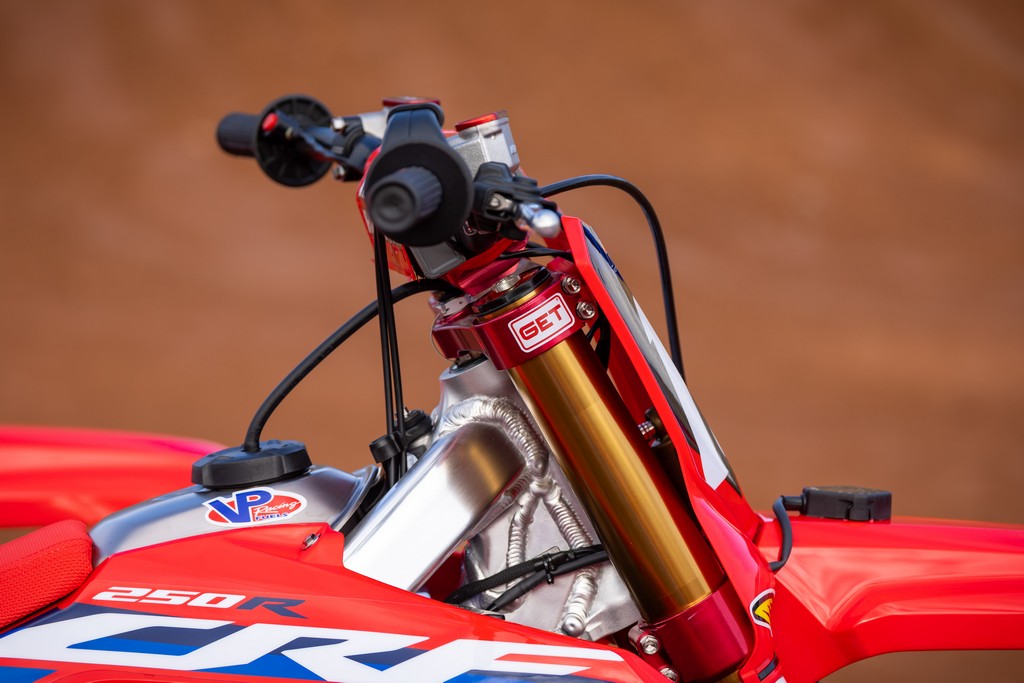 HondaDec22-Day2-GroupsMisc-110