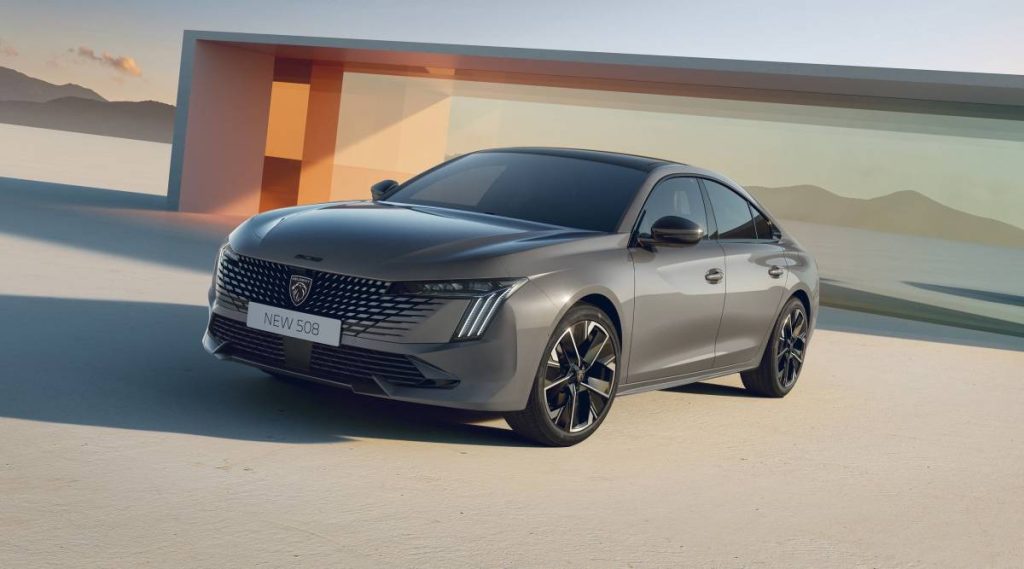 PEUGEOT 508 BERLINA, SW E PEUGEOT SPORT ENGINEERED