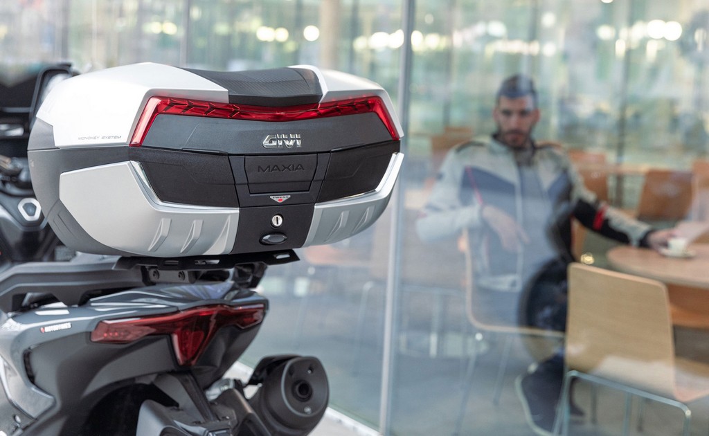 Givi Maxia 5: la nuova generazione! - WheelsMag