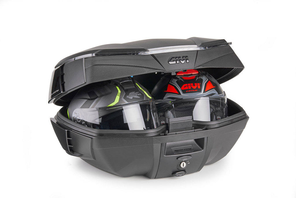 GIVI V49 AIR: Un design… che taglia l’aria