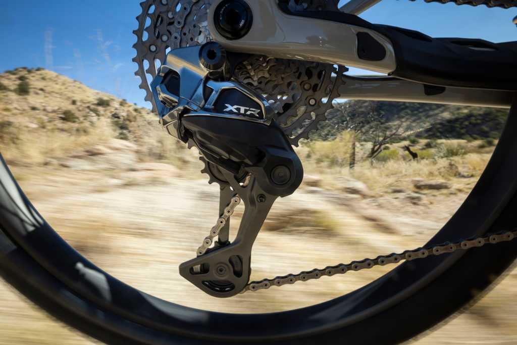Shimano: nuovi componenti wireless XTR M9200 Di2