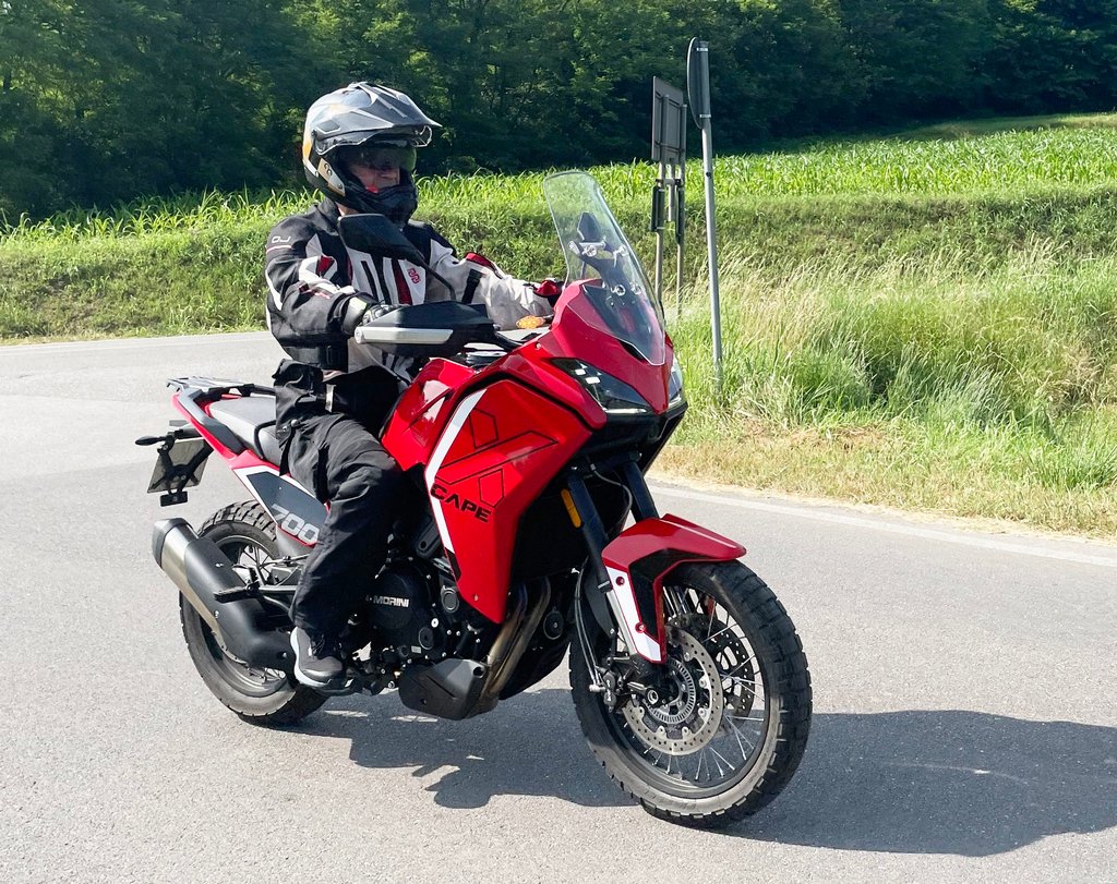 OJ: Giacca Endurance e guanti Rank