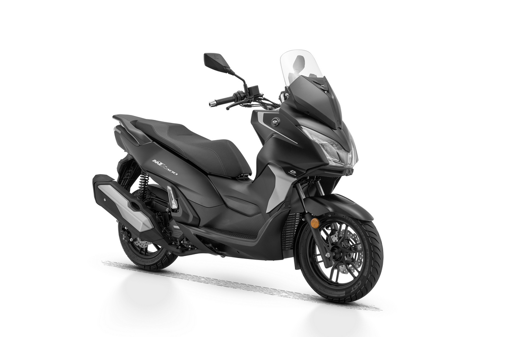 QJMOTOR PRESENTA IL NUOVO SCOOTER MTX 300