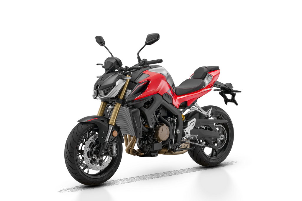 QJ Motor: al via le vendite dell'SRK 800
