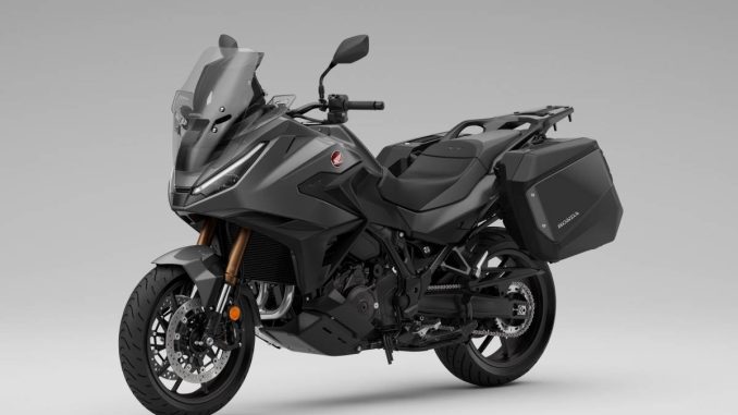 548533-26ym-honda-nt1100-nt1100-electronic-suspension