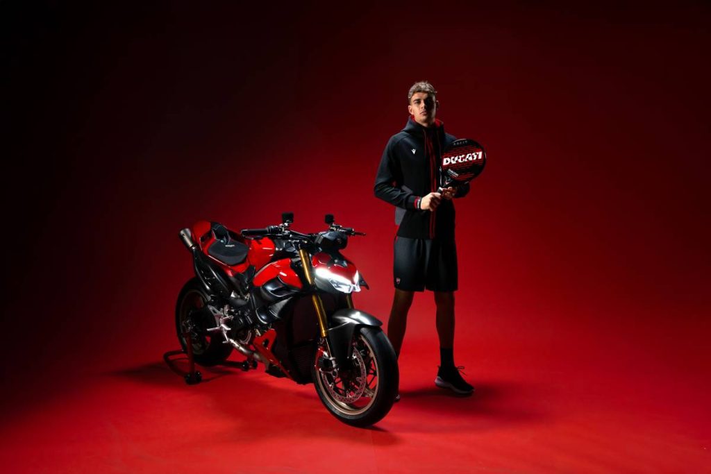 Macron X Ducati: nasce la capsule “Born to Perform”, dove il design incontra la performance