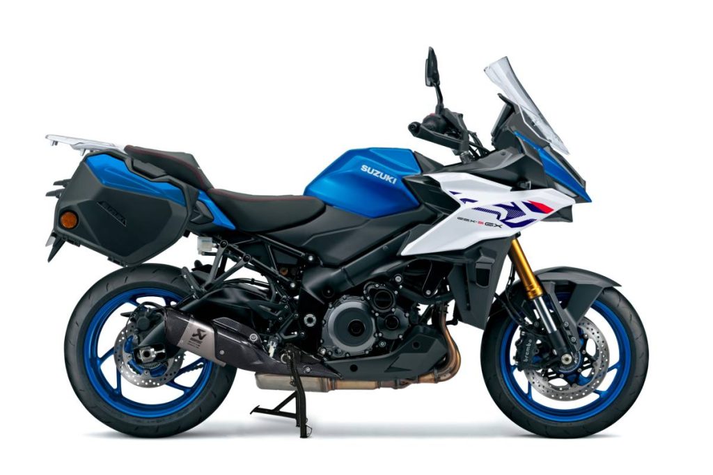 Suzuki alza l’asticella: GSX-S1000GX Plus e Top, Burgman 400 Comfort e ritorno GSX-R125