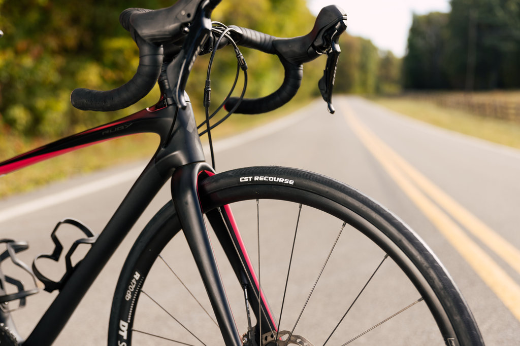 Nuovo RECOURSE by CST Tires