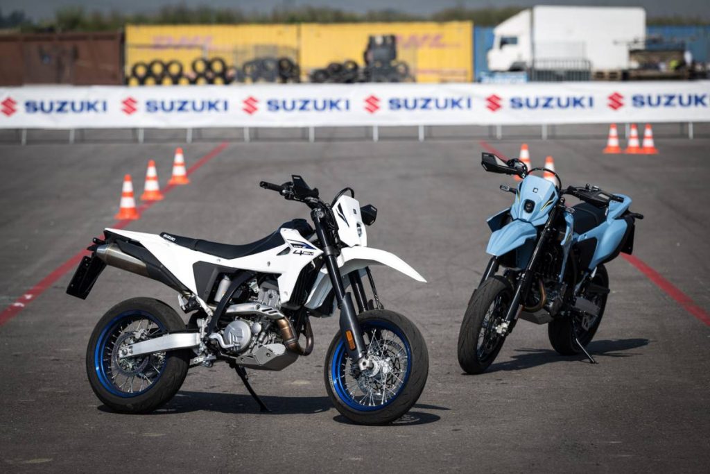 Suzuki DR-Z4SM: il ritorno del puro divertimento Supermotard